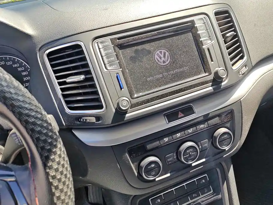 Volkswagen Sharan — миниатюра 13