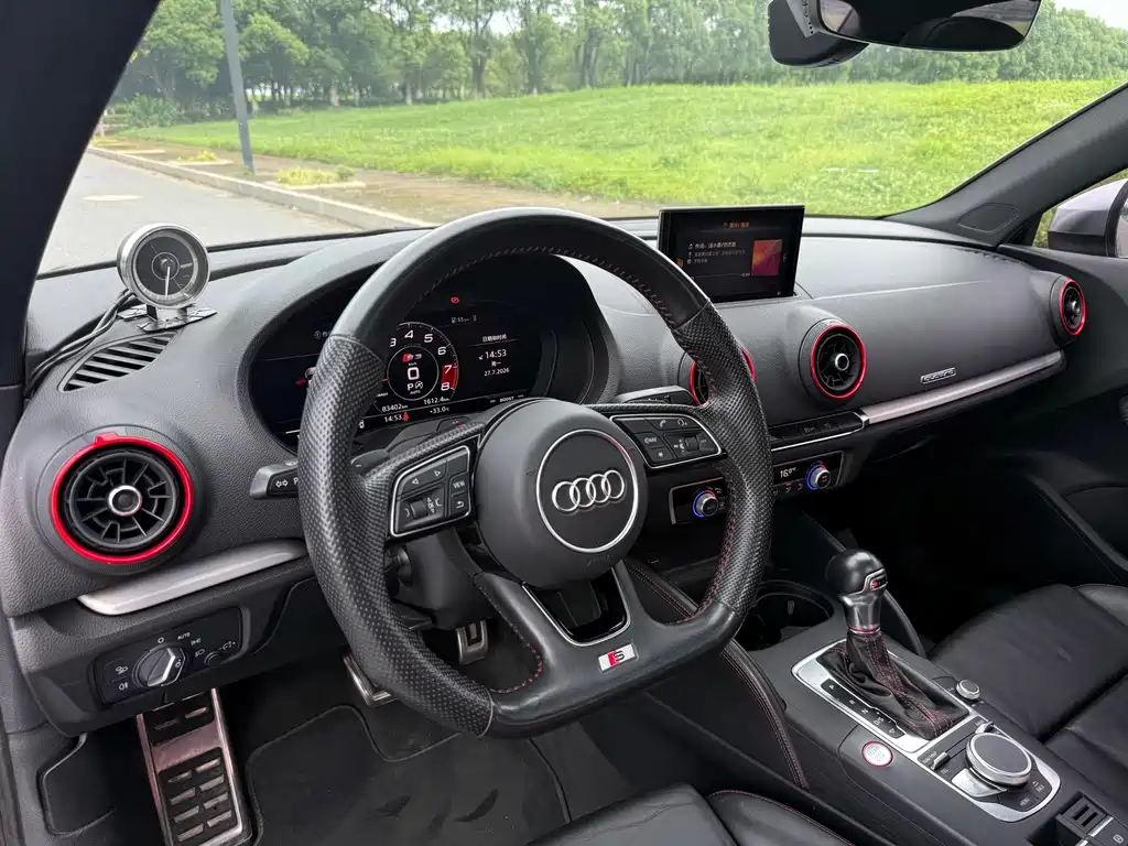 Audi S3 — миниатюра 15