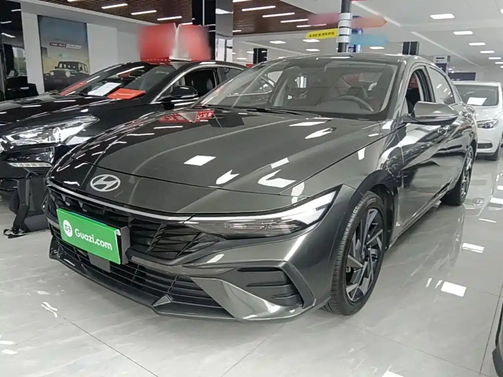Hyundai Elantra — миниатюра 2