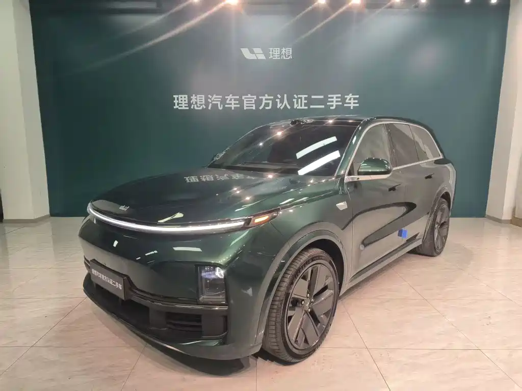 Li Auto L8 2025 Pro
