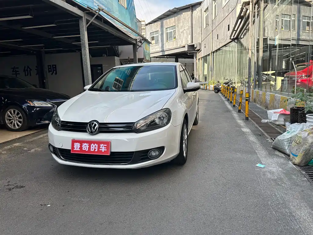Volkswagen Golf 2014