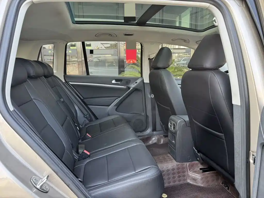 Volkswagen Tiguan — миниатюра 7