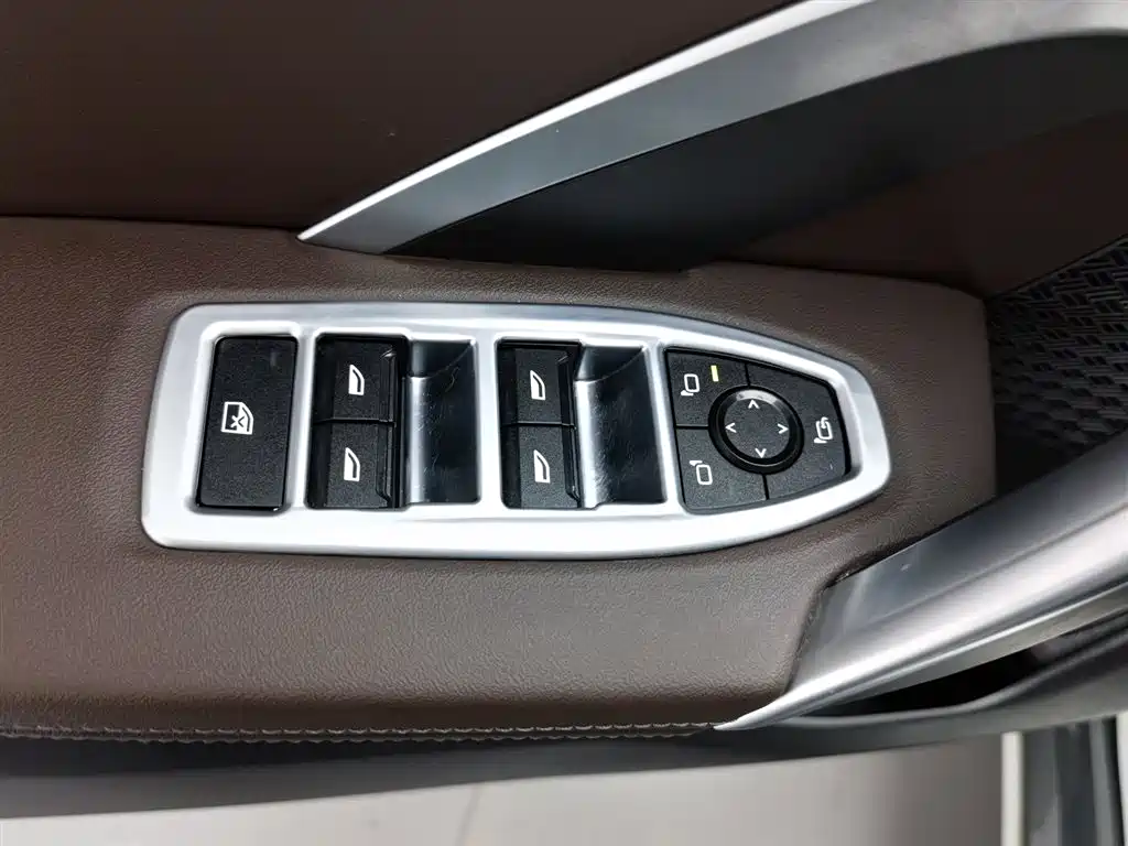 BMW X1 2023 sDrive25Li X