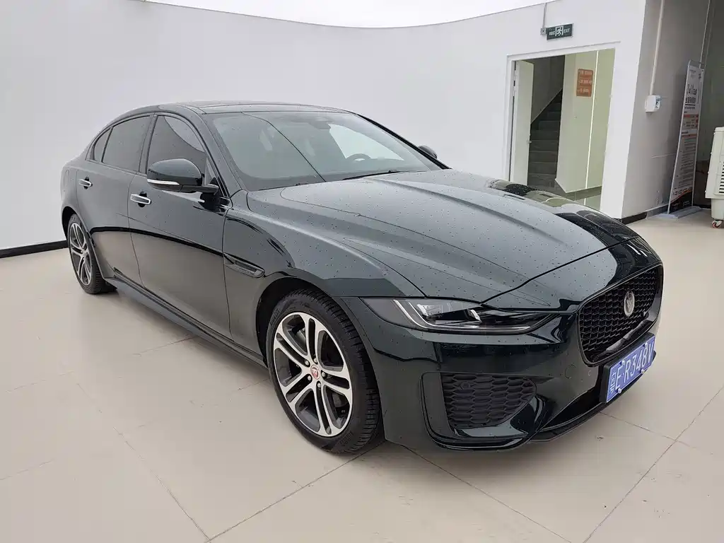 Jaguar XEL — миниатюра 3