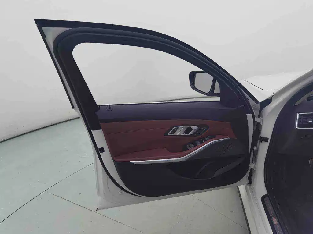 BMW i3 — миниатюра 7