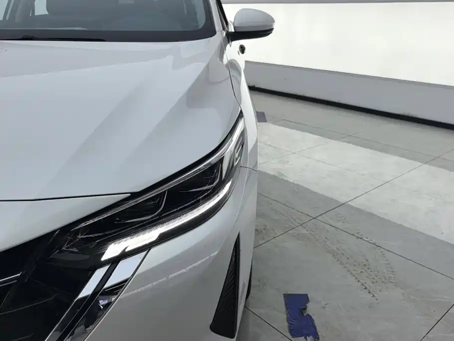 Nissan Sylphy — миниатюра 5