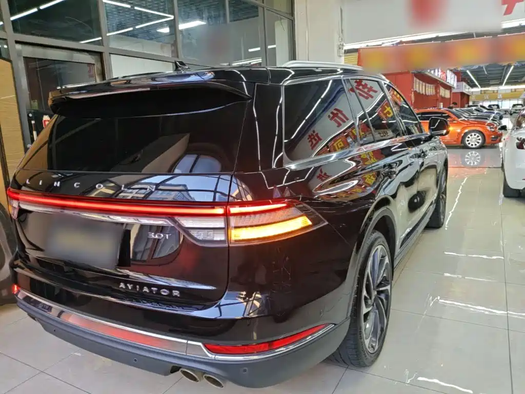 Lincoln Aviator — миниатюра 7