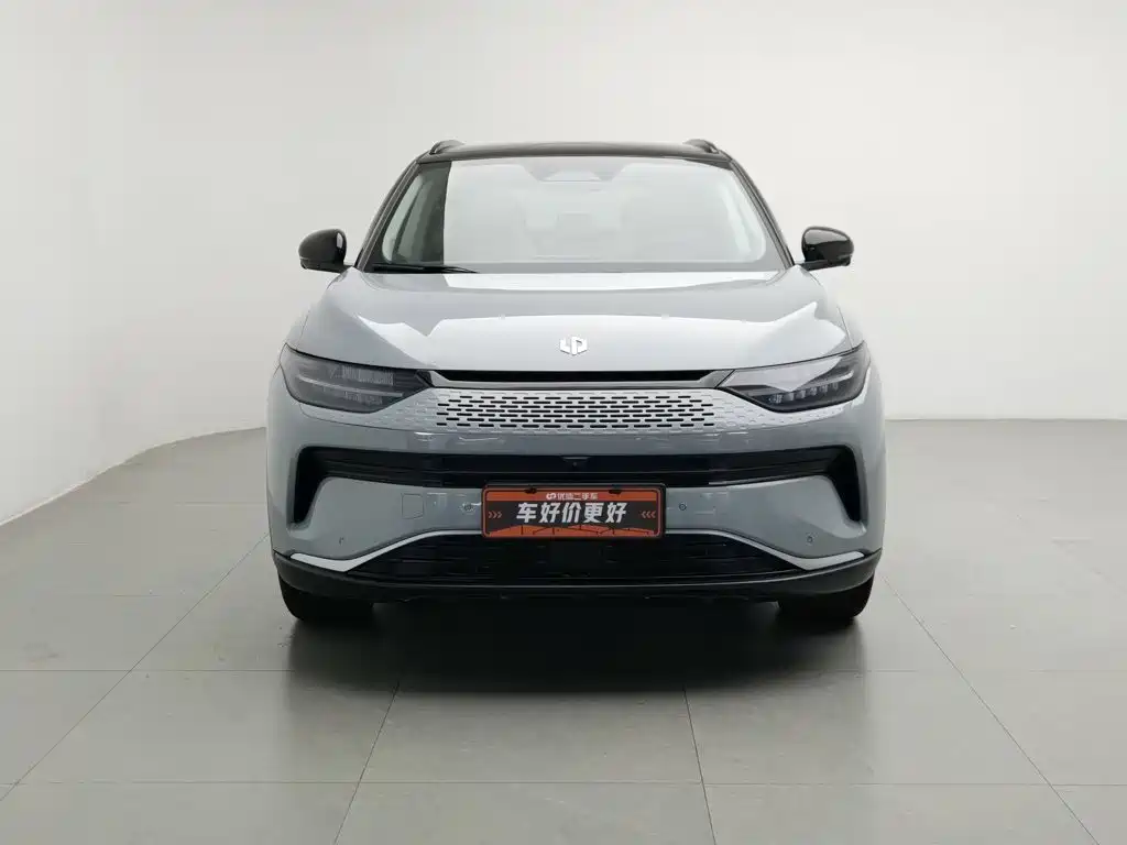 Leapmotor Leapmotor C11 — миниатюра 3