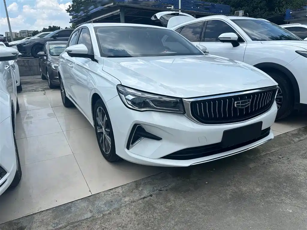 Geely Emgrand 2022 4 1.5L CVT Elite