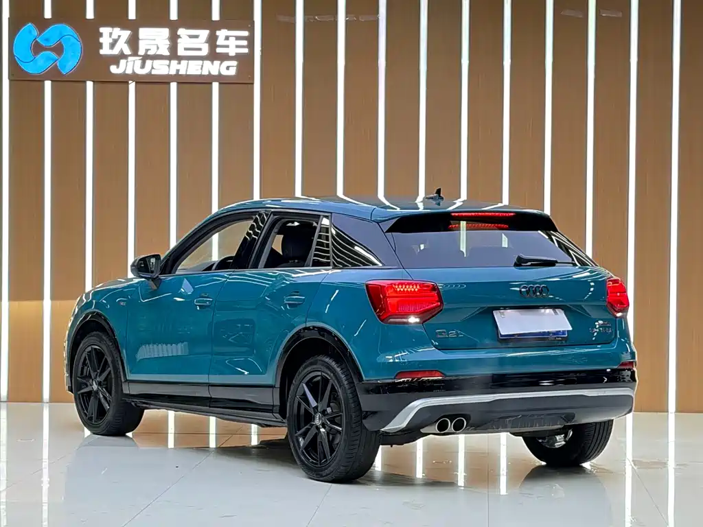 Audi Q2L — миниатюра 14