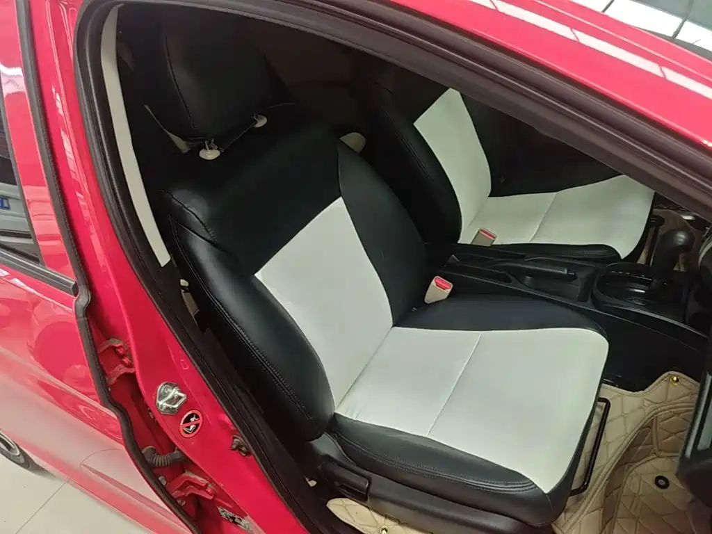 Honda City — миниатюра 25