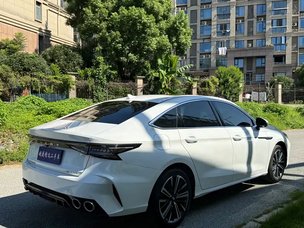 Chery Arrizo 8 — миниатюра 9
