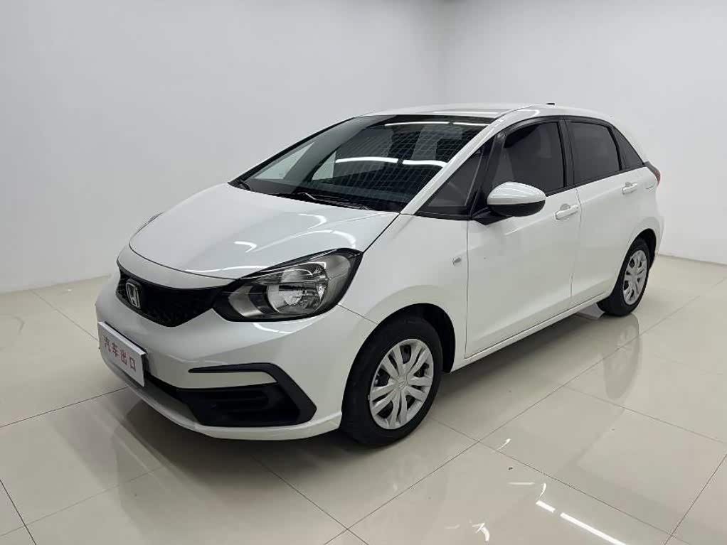Honda Fit 1.5 л 2024 г. Белый, пробег 16000 км