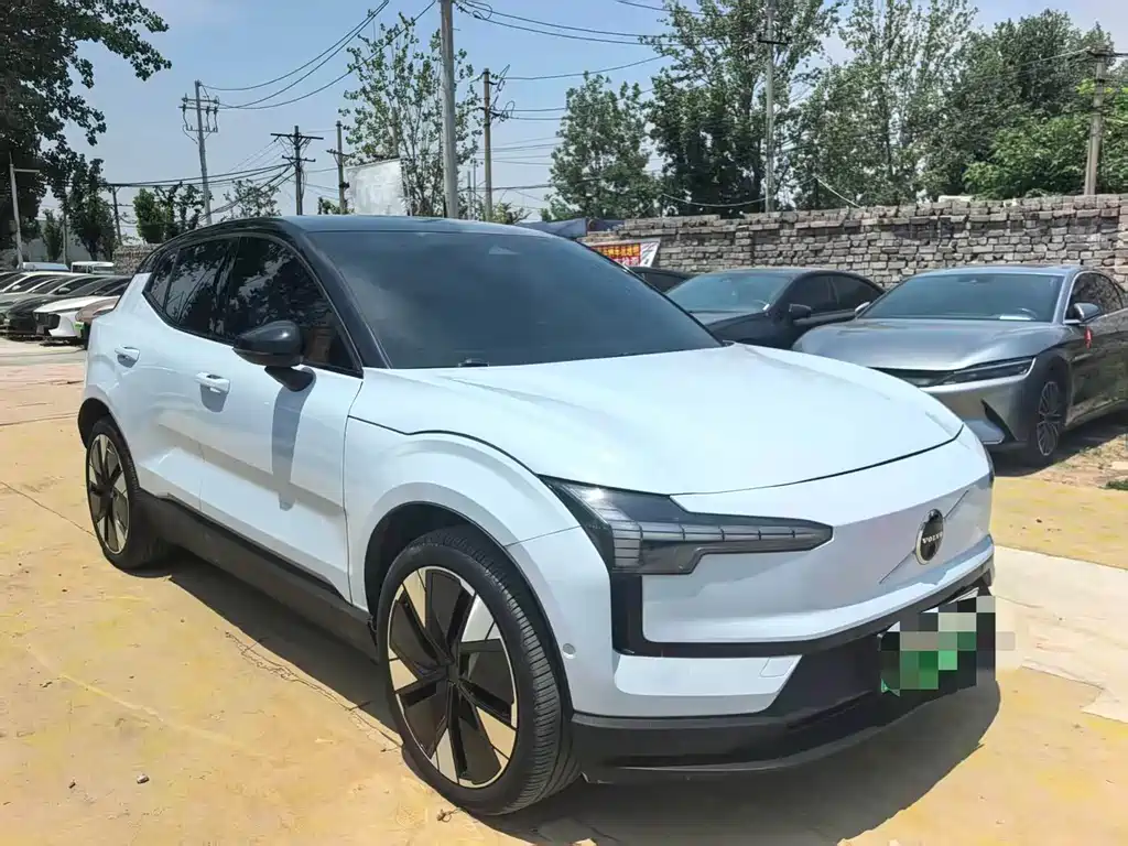 Volvo EX30 — миниатюра 3