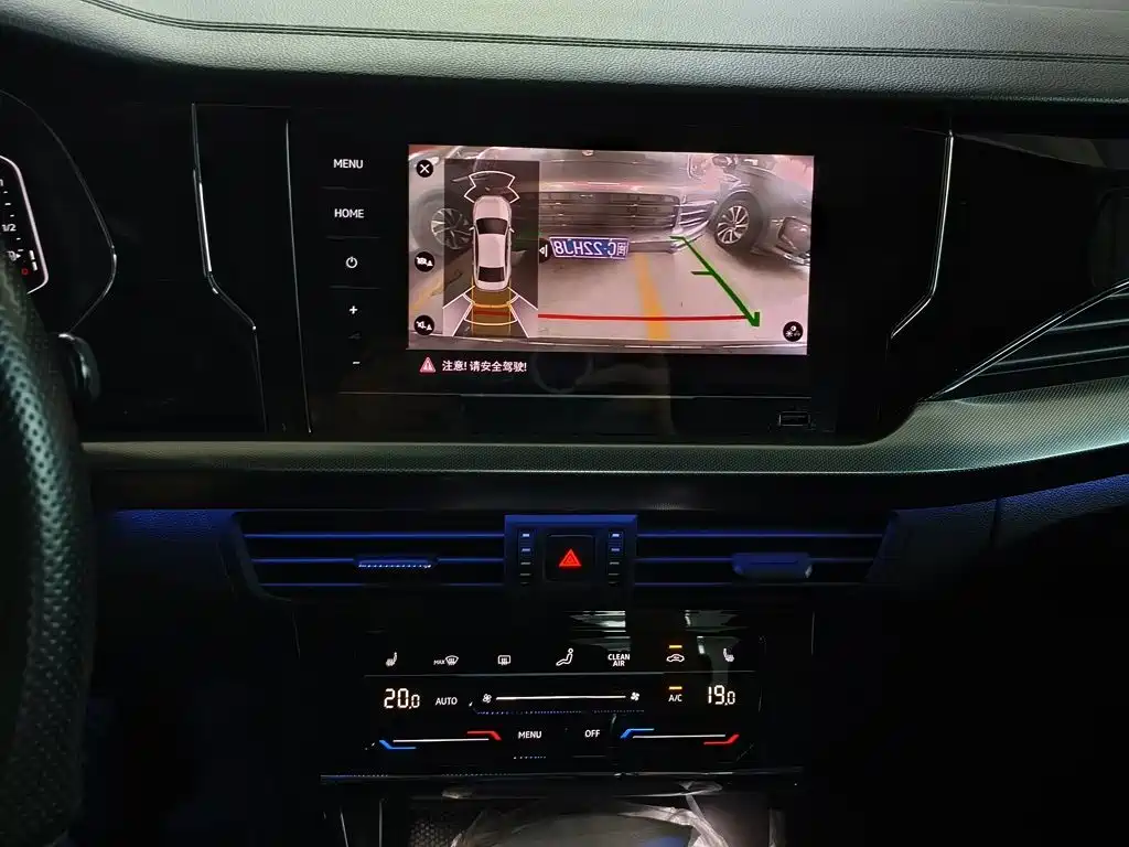 Volkswagen Passat — миниатюра 13