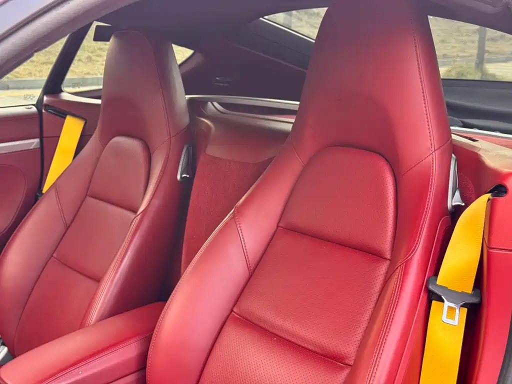 Porsche 718 2020 Cayman 2.0T