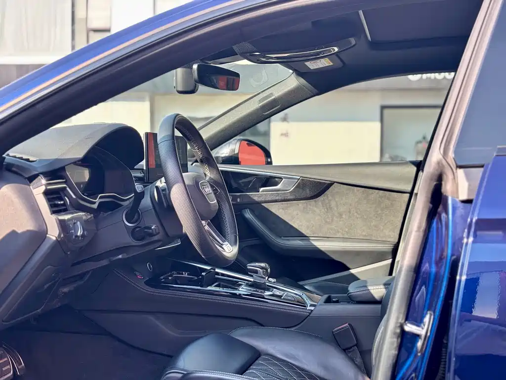 Audi S5 — миниатюра 4