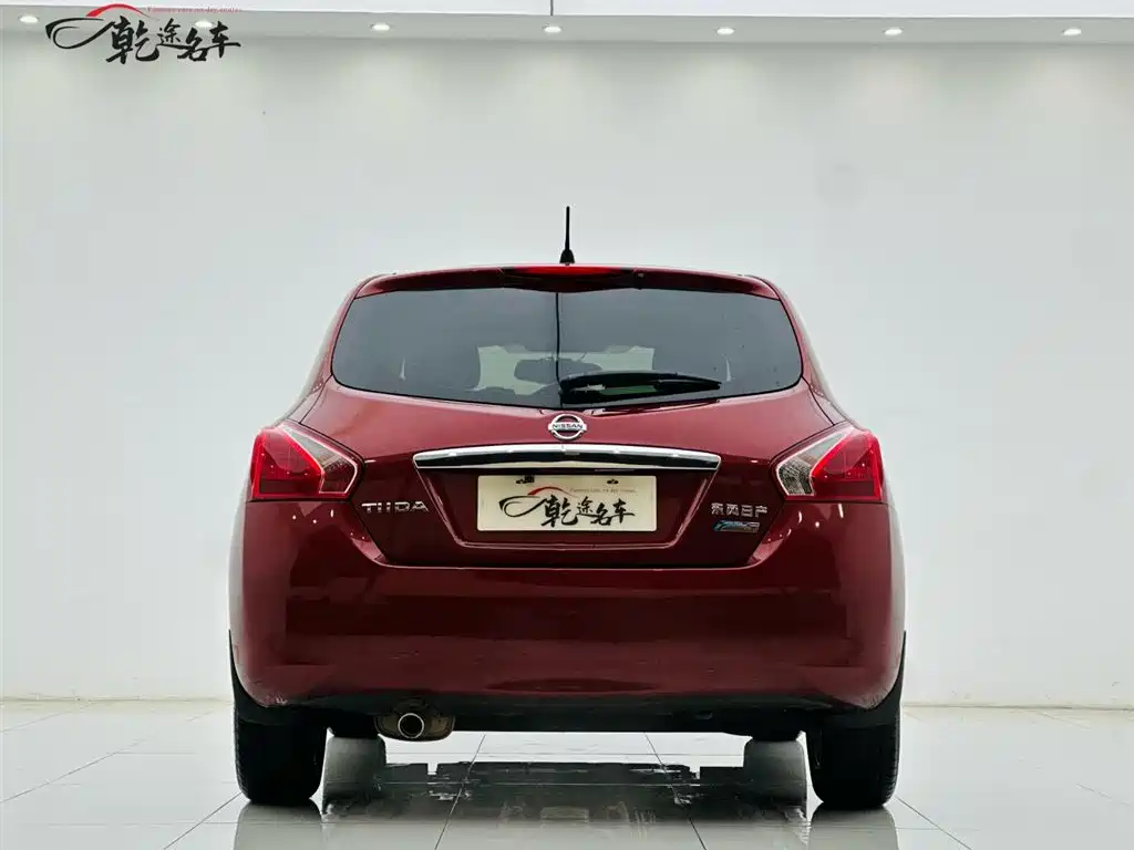 Nissan Tiida 2013 1.6L CVT