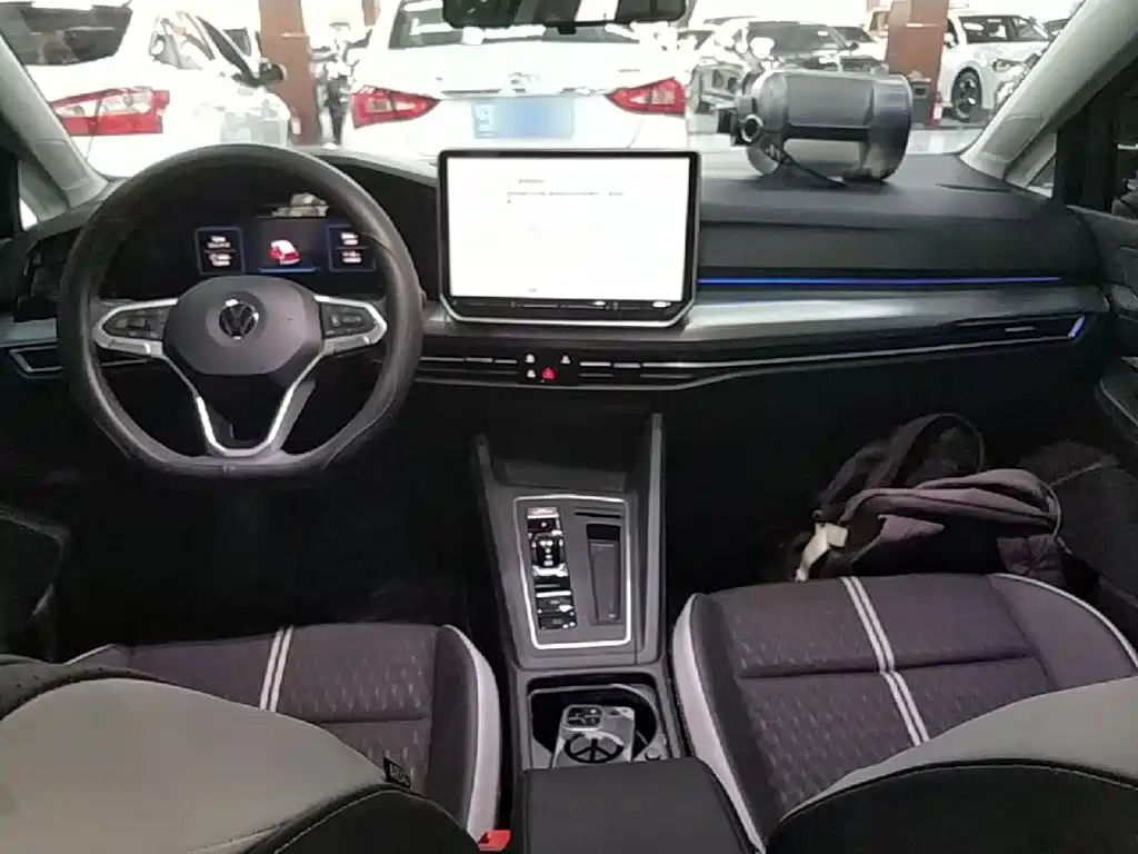 Volkswagen Golf — миниатюра 10