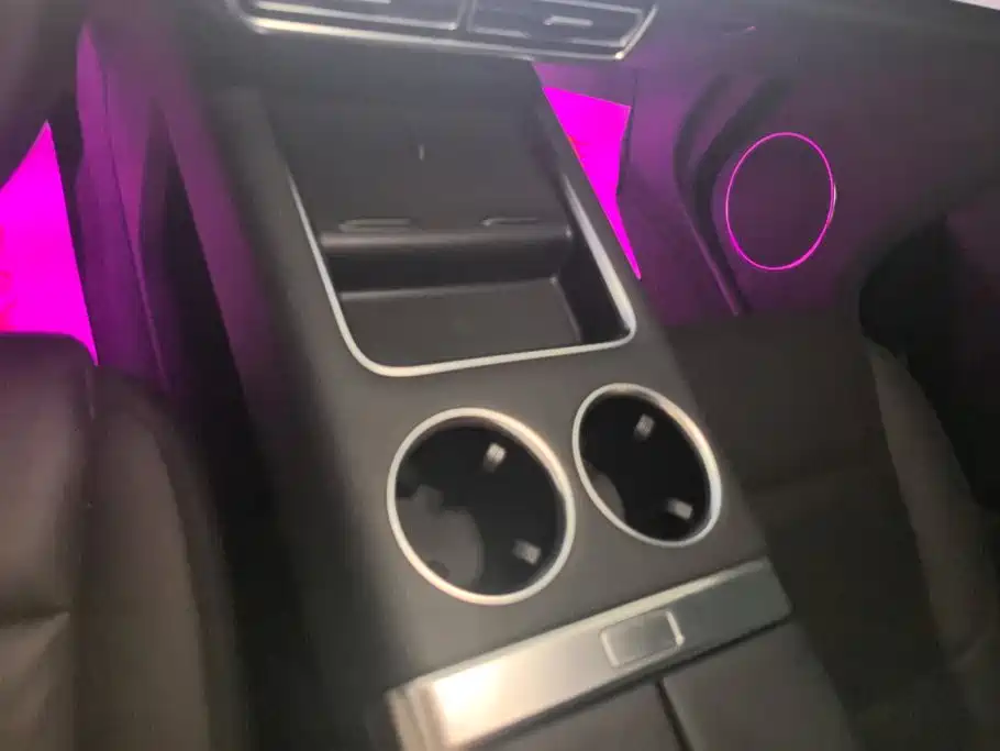 Li Auto Li L8 — миниатюра 16