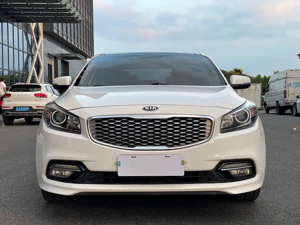 Kia K4 — миниатюра 2