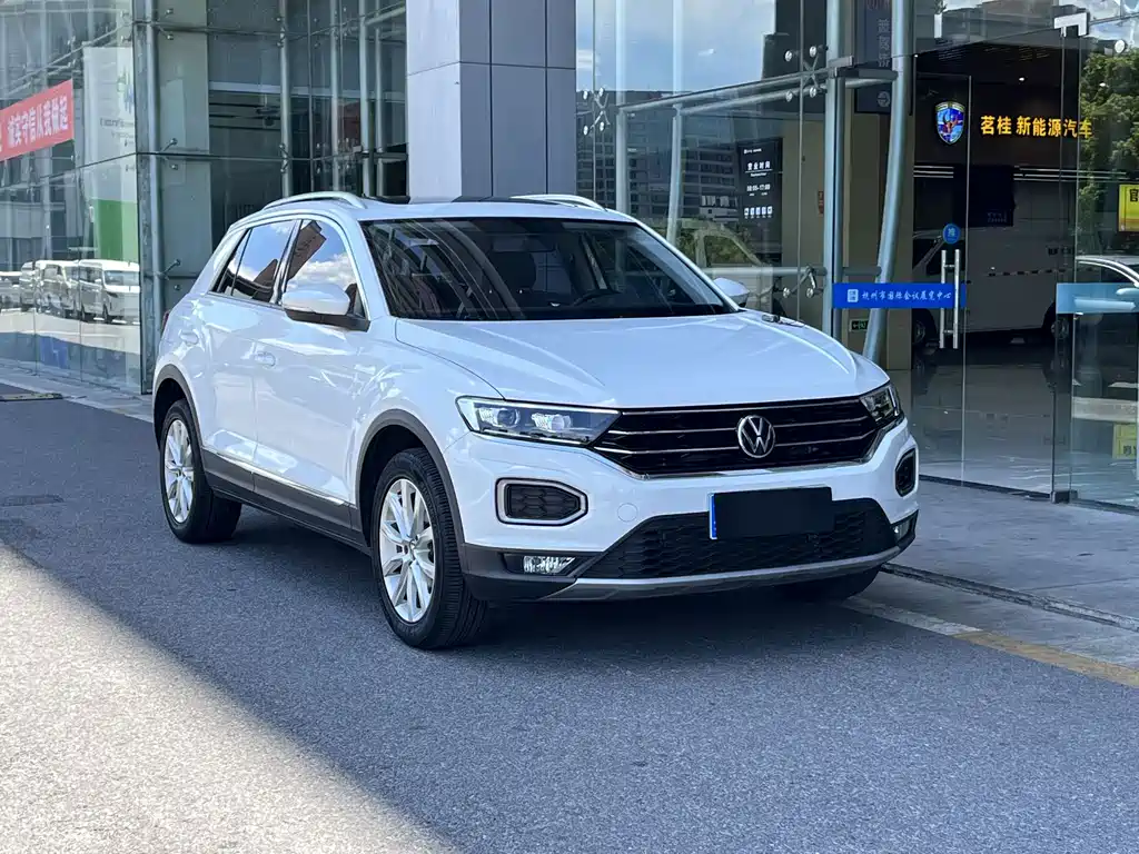 Volkswagen T-Roc — миниатюра 3