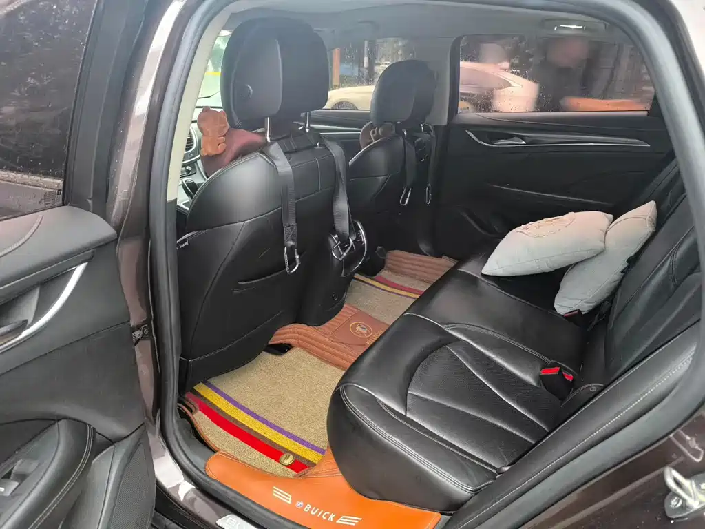 Buick LaCrosse — миниатюра 8