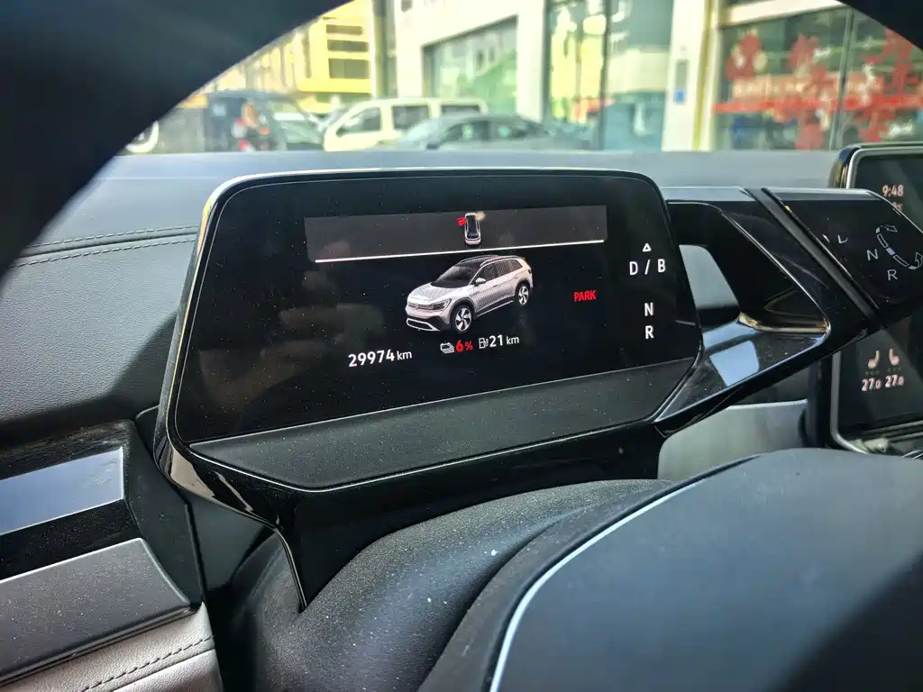 VOLKSWAGEN ID.6 CROZZ