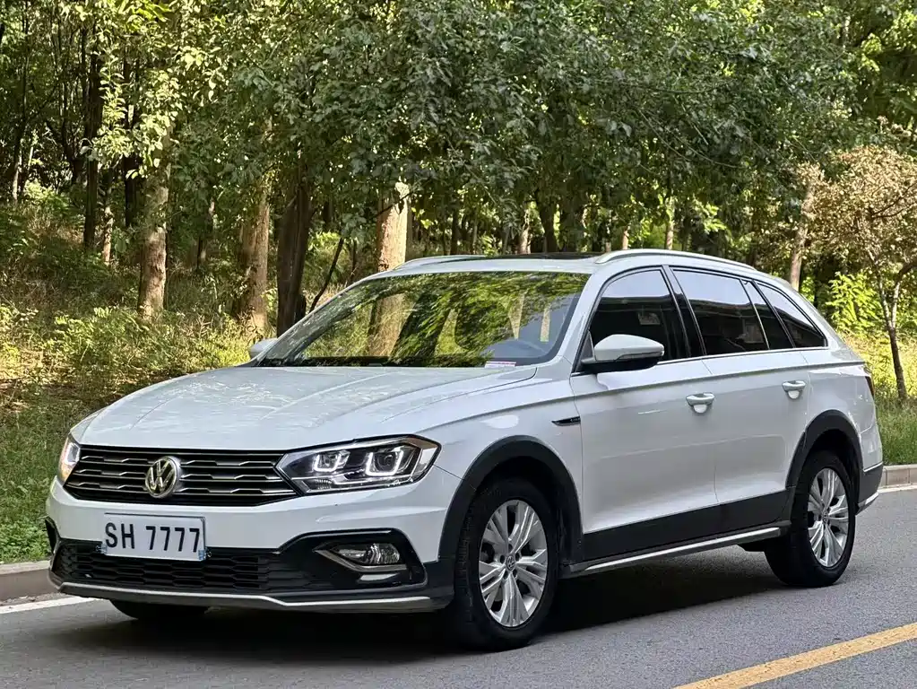 Купить Volkswagen C-Trek