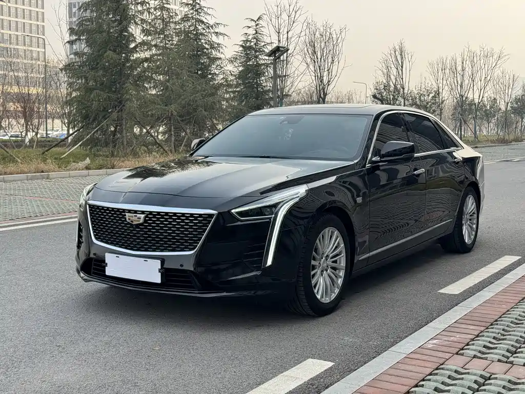 CADILLAC CT6