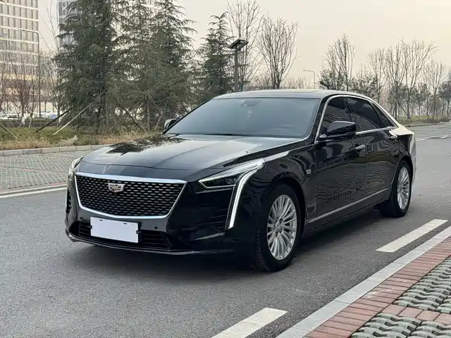 CADILLAC CT6