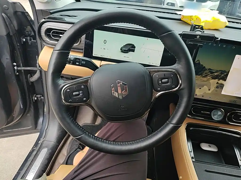 Leapmotor Leapmotor C11 — миниатюра 11