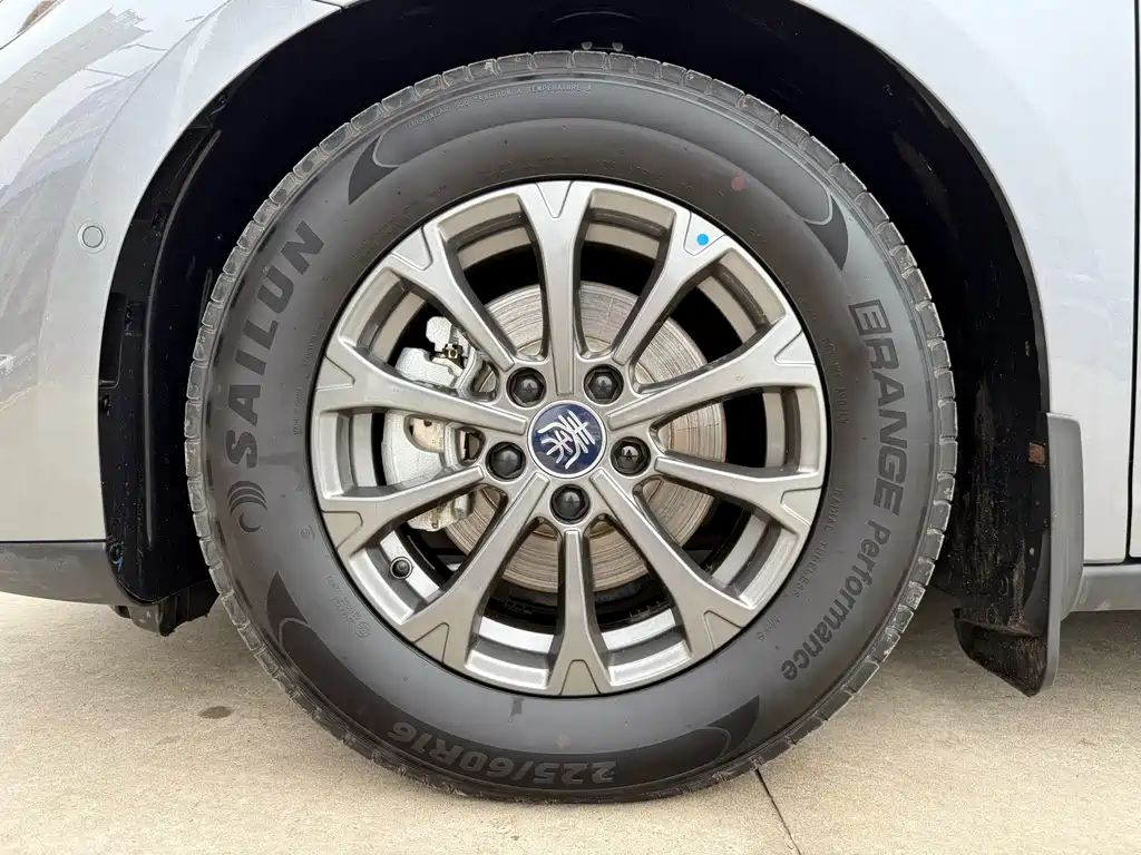 BYD Qin L — миниатюра 20