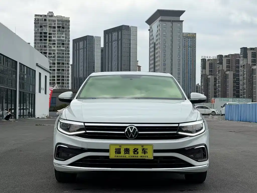 Volkswagen Bora — миниатюра 2
