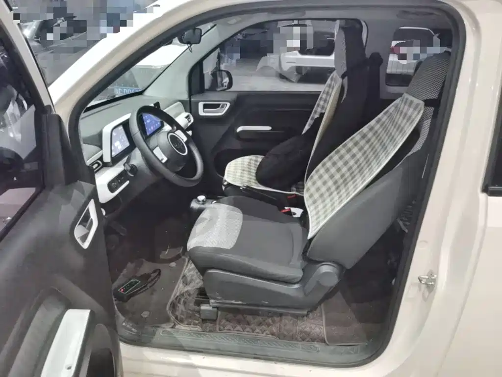 Wuling MINIEV — миниатюра 15