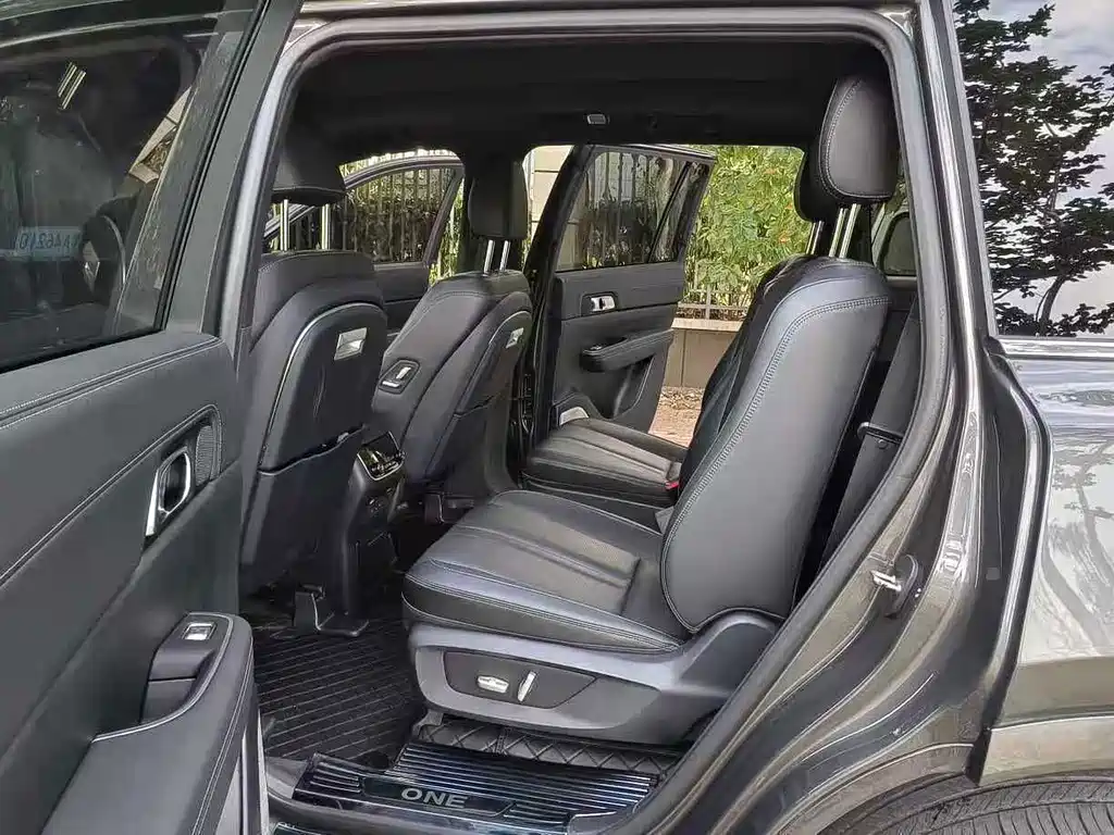 Li Auto Li ONE — миниатюра 8