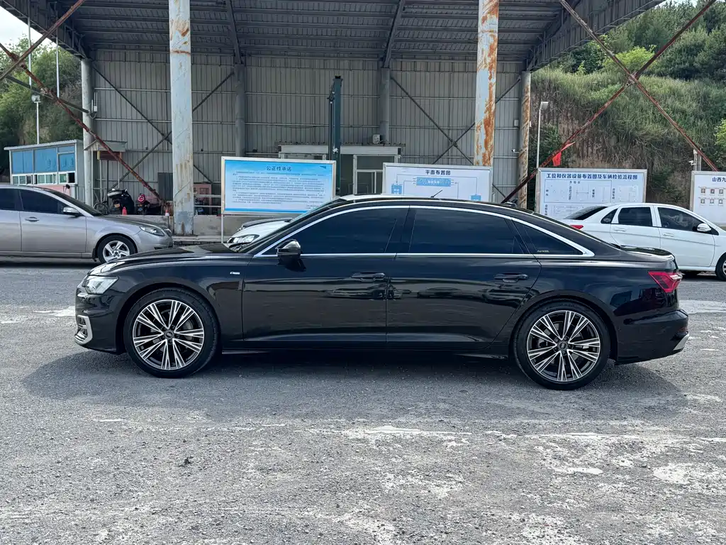 Audi A6L 2024 45 TFSI