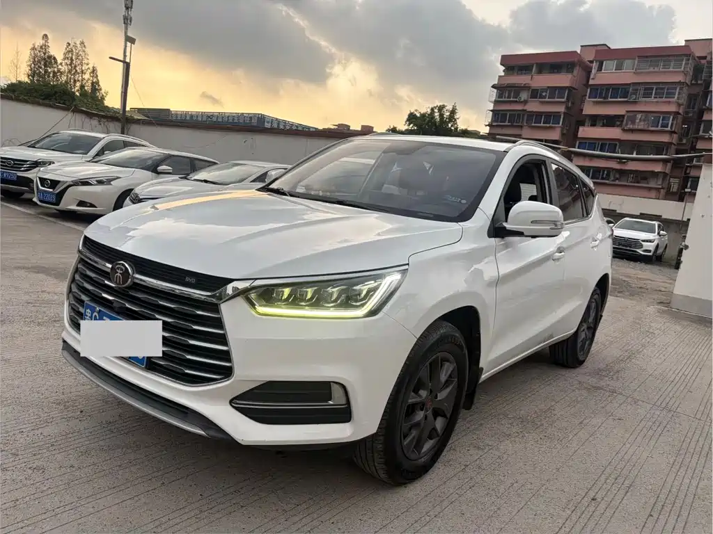 BYD Song