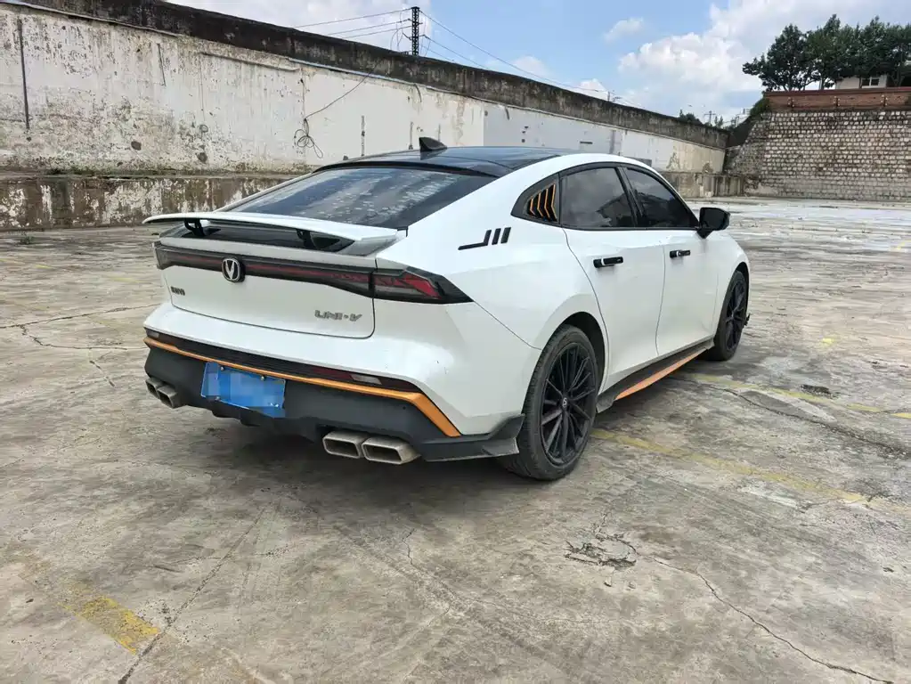 Changan UNI-V — миниатюра 10