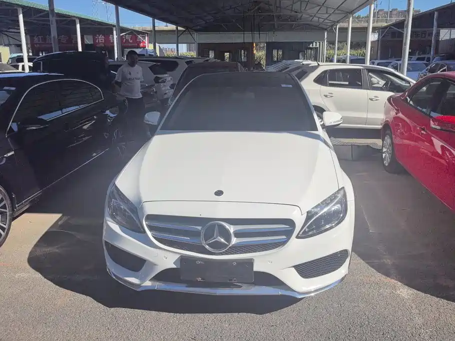 Mercedes-Benz C-Class — миниатюра 2