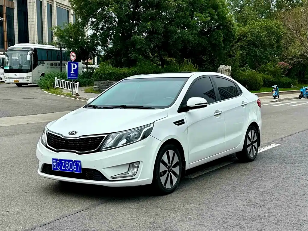 Kia K2