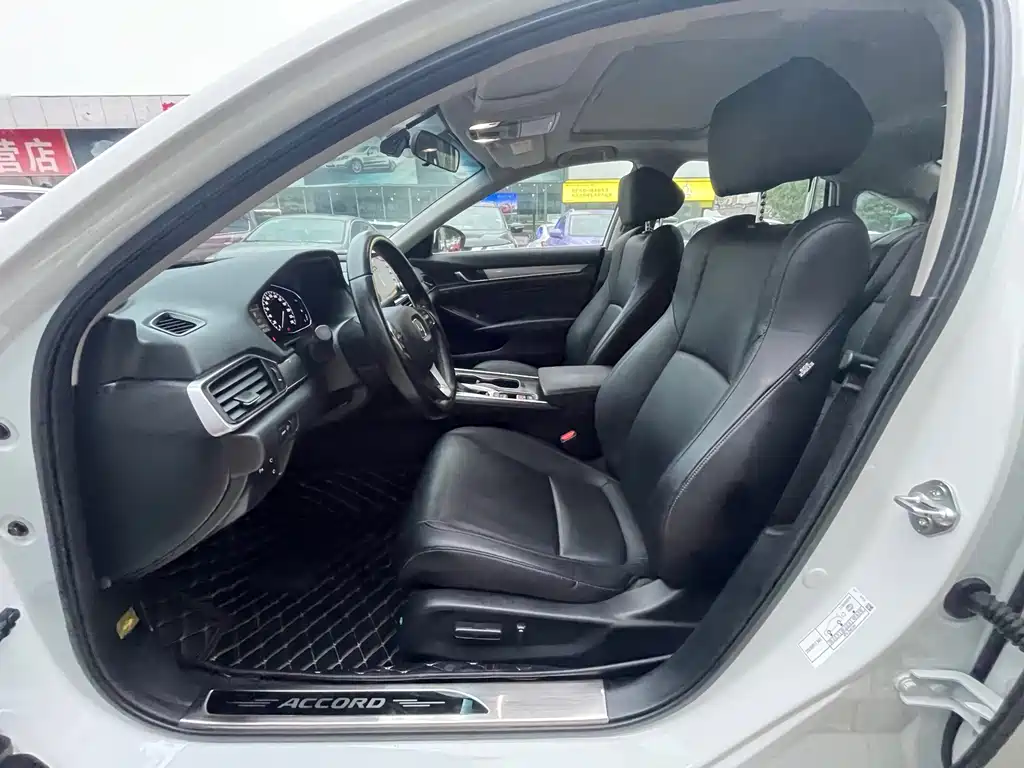 Honda Accord — миниатюра 4