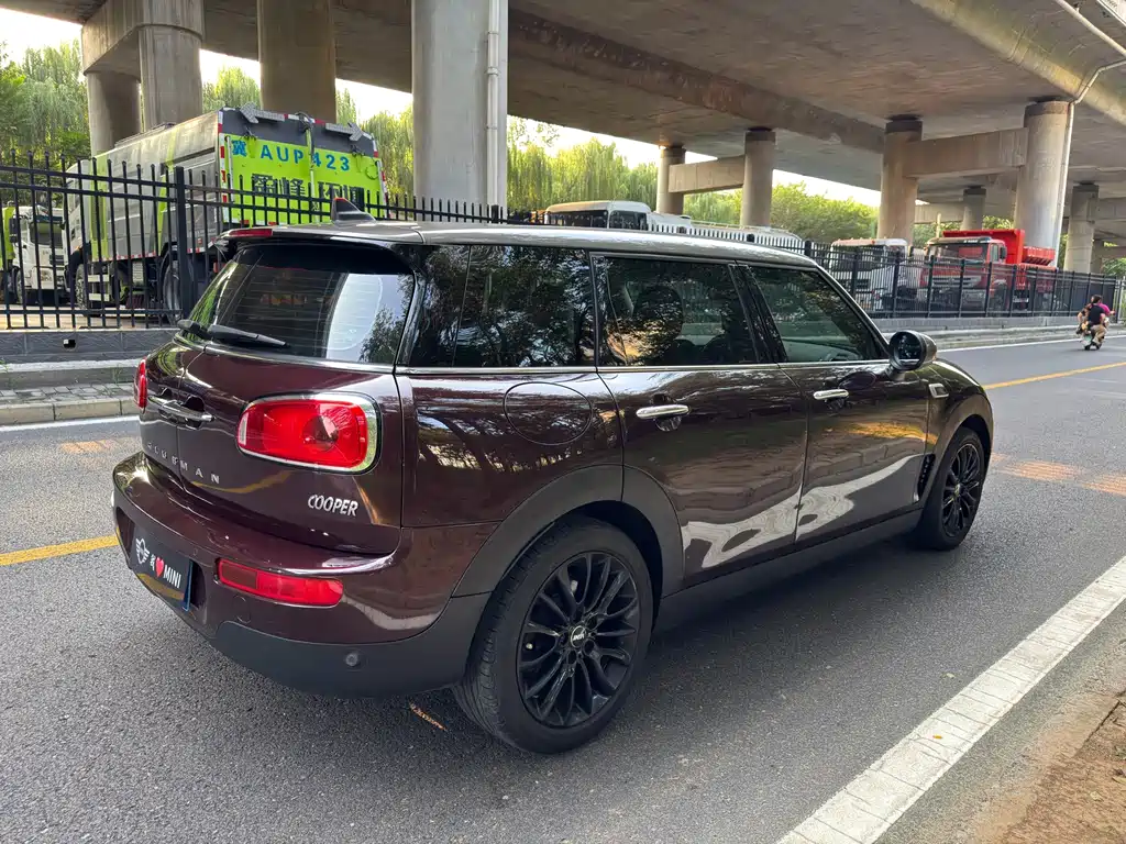 MINI Mini Clubman — миниатюра 6