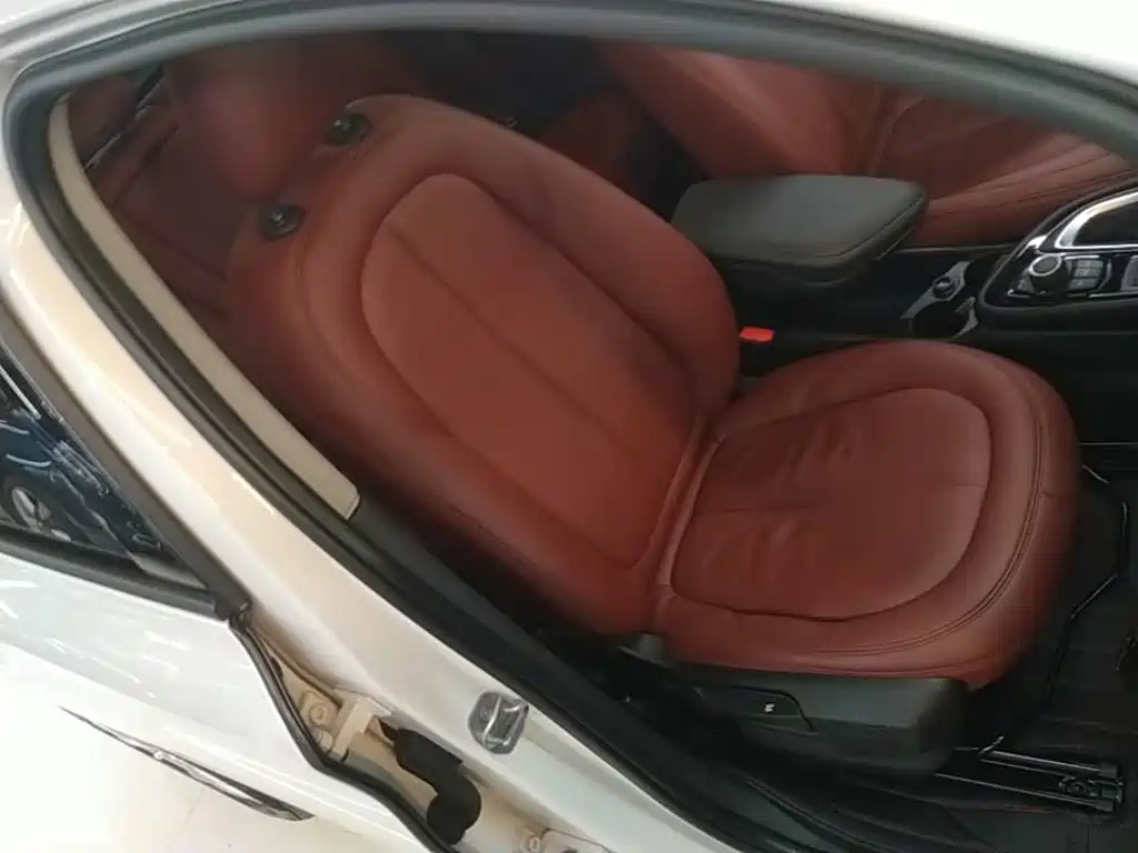 BMW 2 Series Active Tourer — миниатюра 25