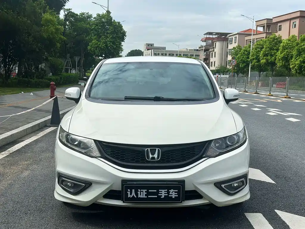 Honda Jade — миниатюра 2