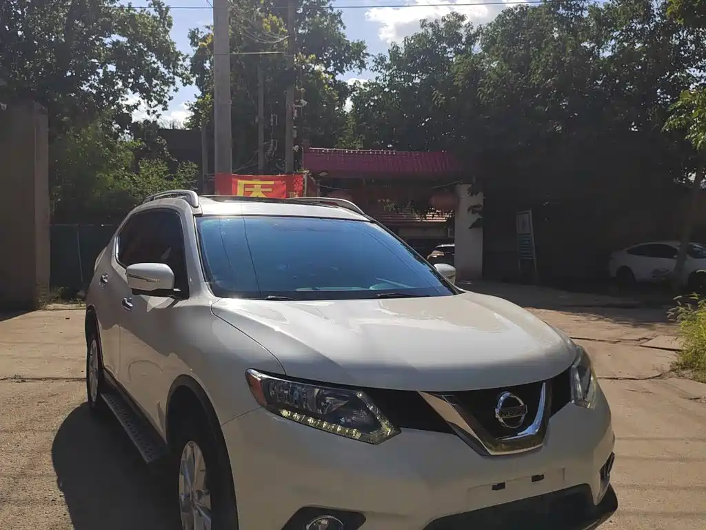 Nissan X-Trail 2014 2.0L CVT Comfort 2WD