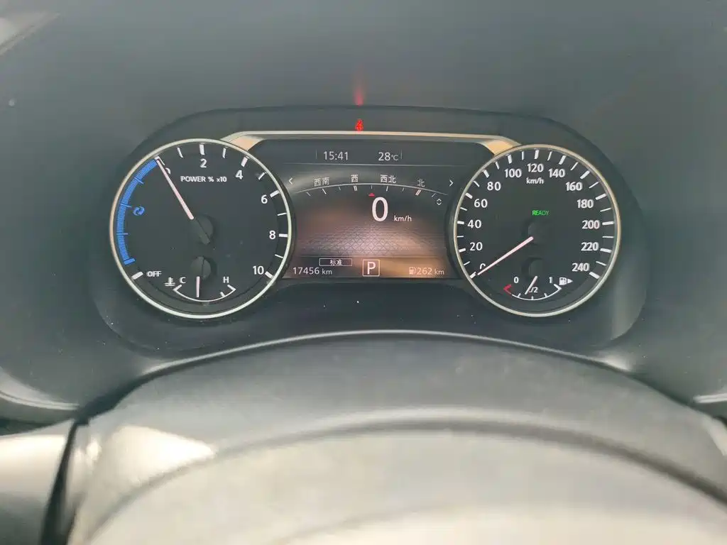 Nissan Sylphy — миниатюра 8