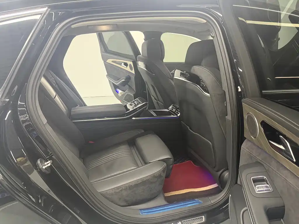 Hongqi H9 2022 3.0T мест