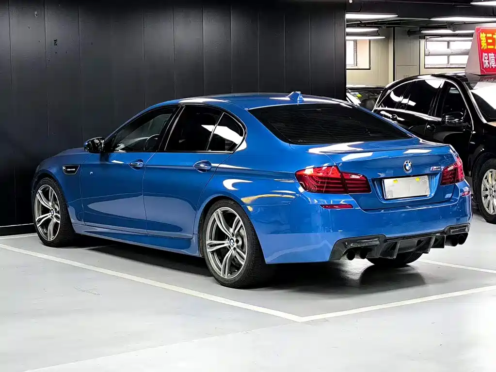 BMW M5 — миниатюра 18