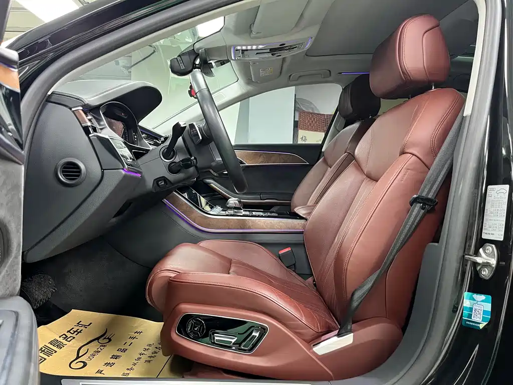 Audi A8 — миниатюра 8